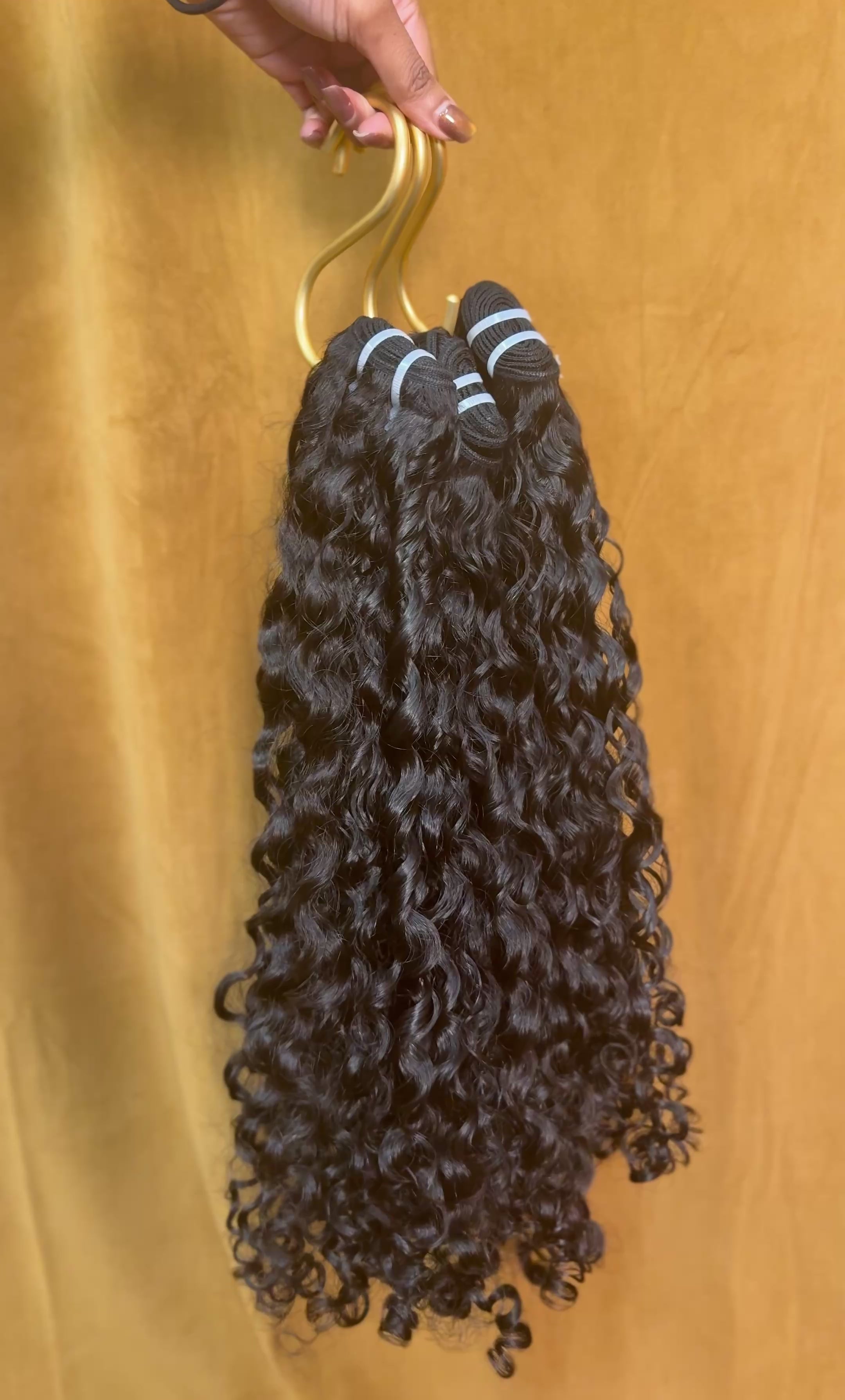 Tropics Curly Bundles